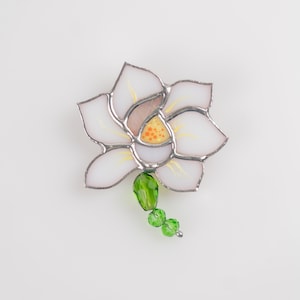 white flower stained glass pin