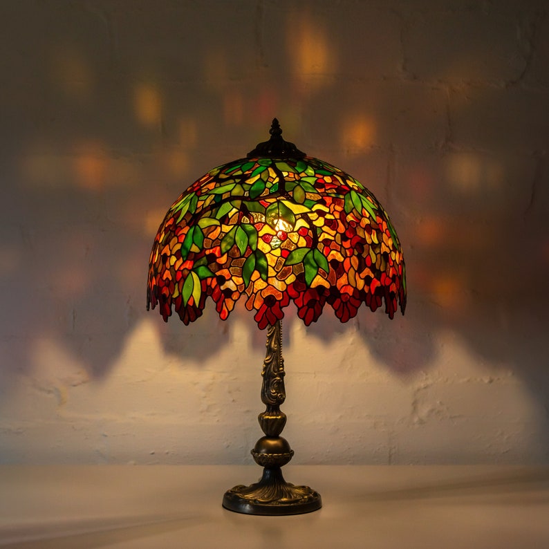 tiffany stained glass lamp