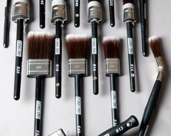Cling On Paint brushes/ Furniture Paint Brush/ Premium Chalk Paint Brushes/ Wise Owl Brushes / Synthetic Bristle Brushes / Acrylic Brushes