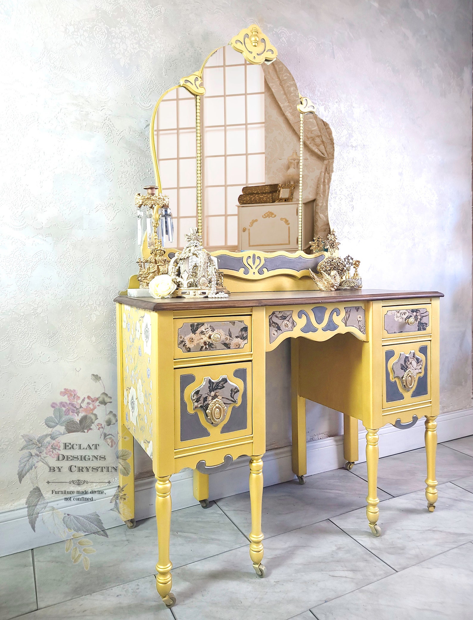 SOLD Gold Vanity Table Table Top Mirror Makeup Vanity Etsy