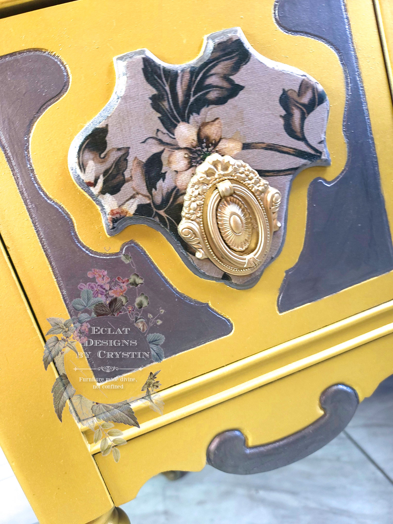 SOLD Gold Vanity Table Table Top Mirror Makeup Vanity Etsy