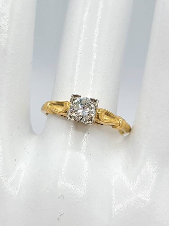 14k solid yelow gold Diamond Engagement Ring