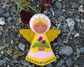 Guardian angel, angel with dandelions, felt angel, unique, decoration, gift, summer, green, nature, window decoration