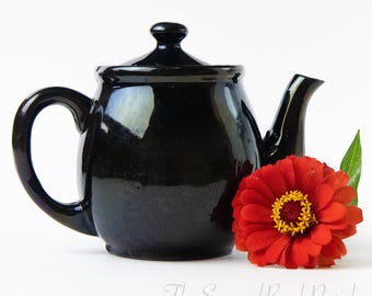 Vintage Black Ceramic Teapot | Two Cup Readware Teapot
