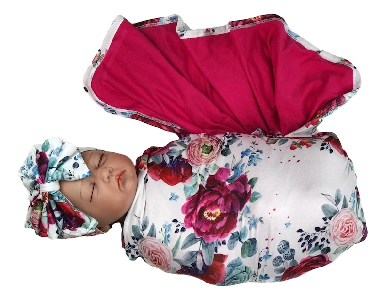 Mommy /& Me Matching Maternity Robe and Swaddle with Bow Set