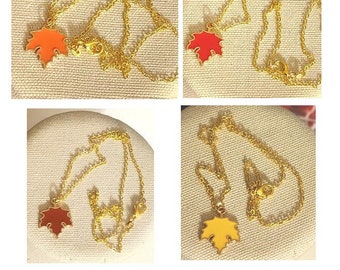 Collana con ciondolo a forma di foglia autunnale con catena da 18" in oro 18K YGP timbrato, gioielli per il Ringraziamento, autunno, Halloween, spedizione gratuita - a tua scelta - Stile 2
