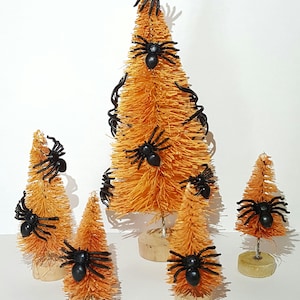Lot of 5 Orange & Black SPOOKY SPIDER Miniature Mini Ombre Sisal Bottle Brush Trees Set Free Shipping Bulk Crafts Gift Supply Decor