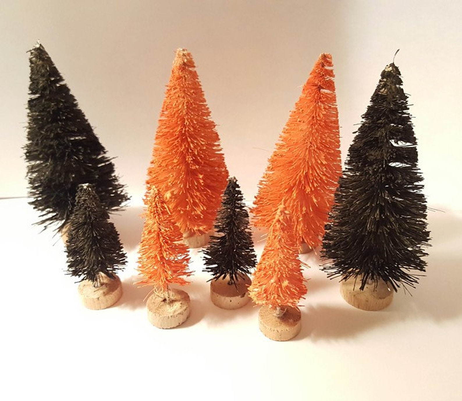 LOT 8 Mini Black and Orange HALLOWEEN Spooky Village Decor Mix ...