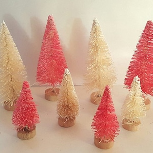 LOT of 8 Valentine&#39;s Day Decor Gift Mini Miniature RED & IVORY Bottle Brush Trees Free Shipping