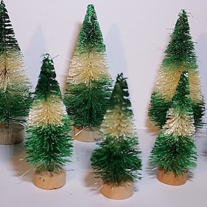 8 Green & White Ombre MISTLETOE MIX Mini Miniature Sisal Bottle Brush Xmas Christmas Trees Snow Village Free Shipping Holiday Decor Crafts
