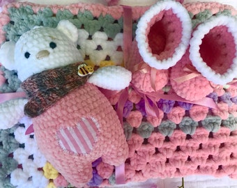 Knitted Set of plush blanket,Christening boots for newborn boy,Soft toy,Amigurumi,Baby shower,Baby boots,Gift idea,Funny bear,Infant shoes