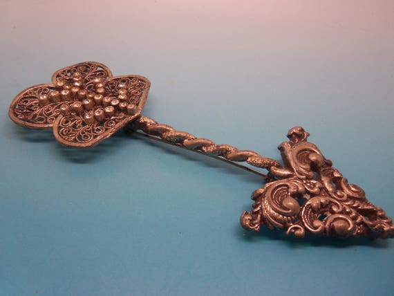 Ornate Statement 1930s Pot Metal Arrow Brooch - image 1