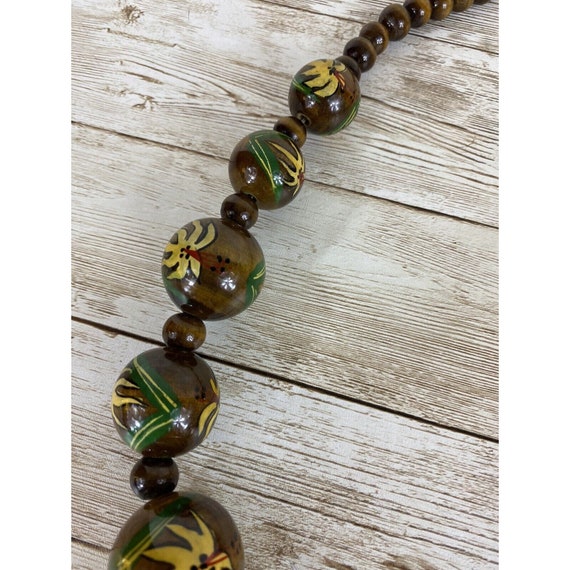 VTG Hand Painted Kukui Nut Lei Hawaiian Necklace … - image 5