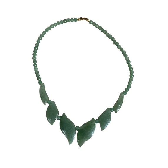 Vintage Apple Green Jadeite Bead Choker Necklace … - image 1