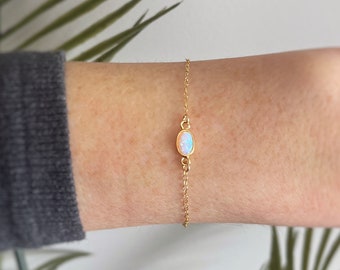 Opal Bracelet, Gold Oval Opal Bracelet, Dainty Sterling Silver Charm Bracelet, October Birthstone Bracelet for Mom, Handmade Jewelry