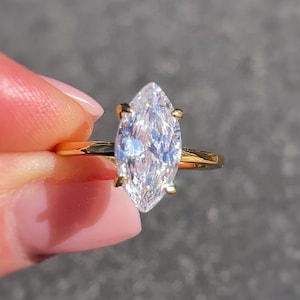 Marquise Ring, Gold Travel Engagement Ring, 1.5 carat Cubic Zirconia, Diamond Simulant Engagement Ring, Travel Wedding Ring, Solitaire Ring