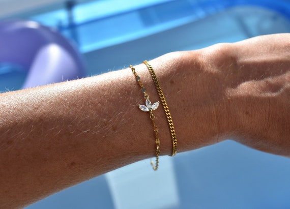 Gold Stacking Bracelet, Leaf Bracelet, Sequin Chain, Cubic Zirconia Crystals, Bridal Jewelry, Thin Gold Custom Bracelet for Women