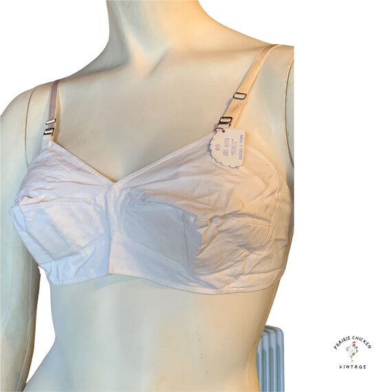 Nude Beige Vintage 60s 70s 36C Nude Beige Wireless Bullet Bra Rockabilly Burlesque Pin-up Fetish 50s Shiroz Fashion