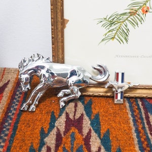 Vintage Ford Mustang Emblem: Bronco or 25th Anniversary Pony