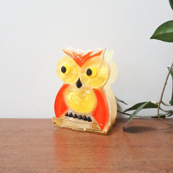 70's Wondermold Lucite Owl Napkin Holder - Orange and Yellow Lucite Owl - Vtg Mail Holder - Vintage Owl - Wondermold Industries Owl