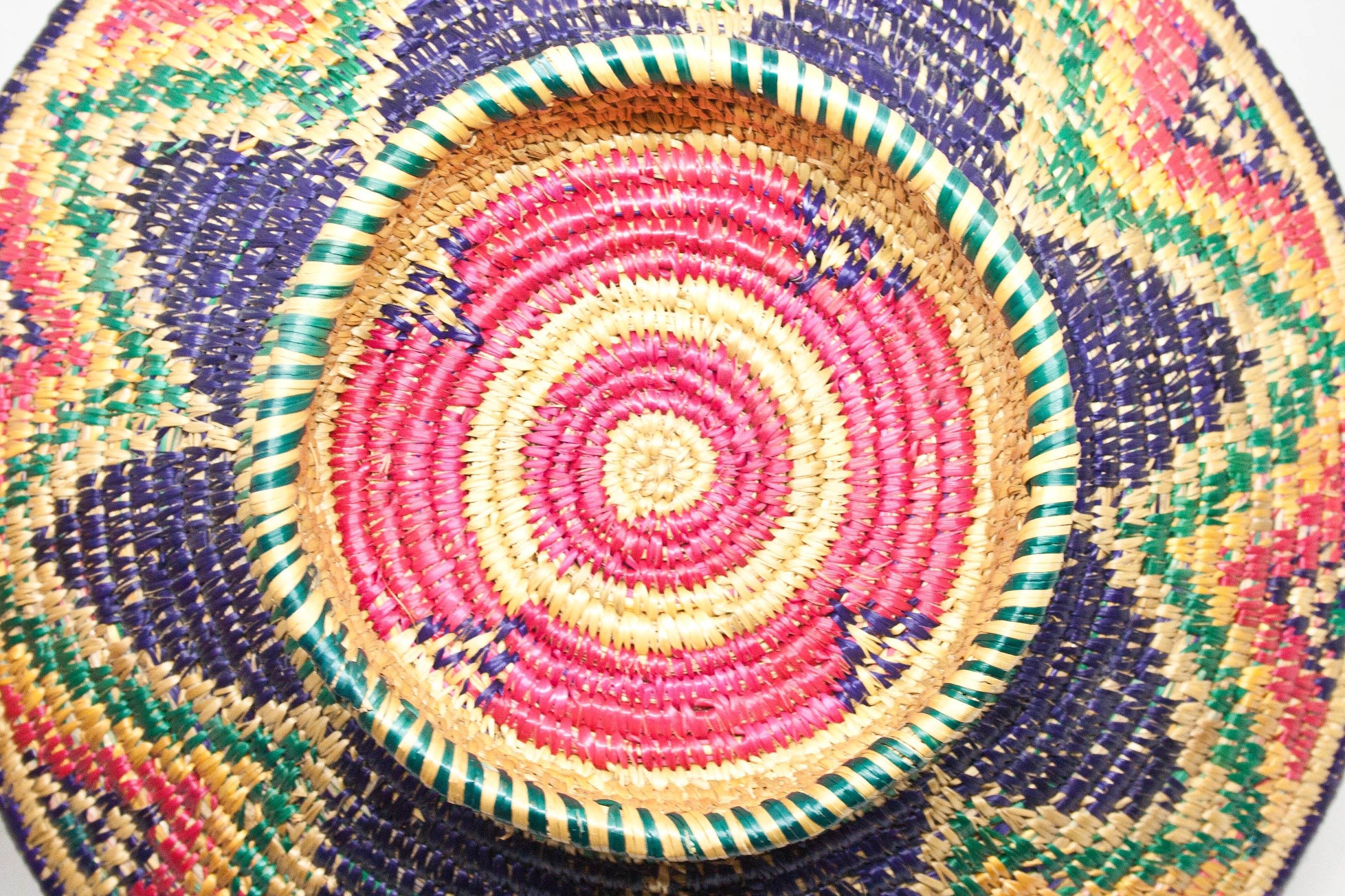 Round Woven Pedestal Basket Wall Basket Decor Woven Bowl Etsy Canada