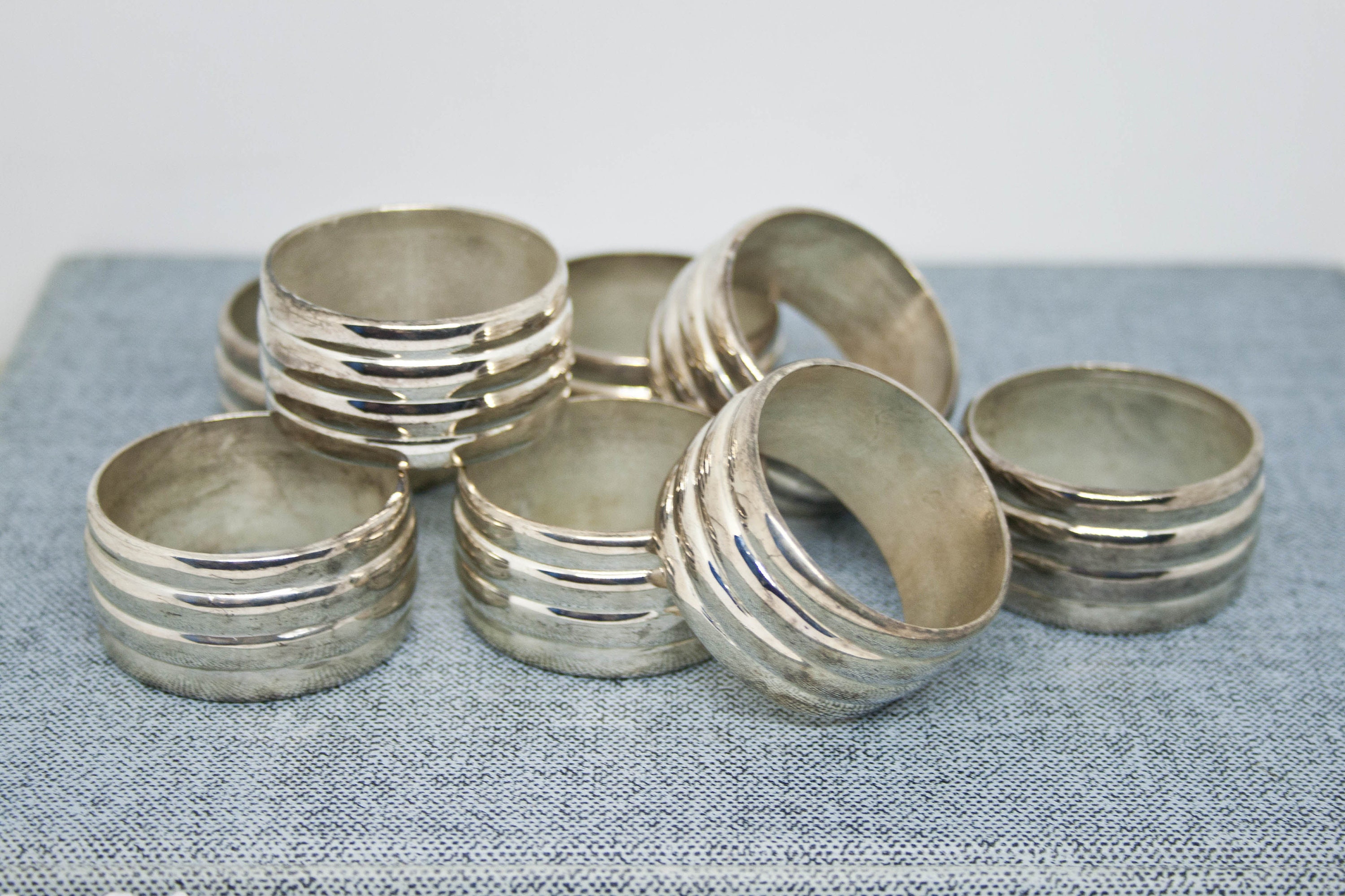 Silver Color Napkin Rings Vtg Set of 8 Silver Metal Napkin | Etsy