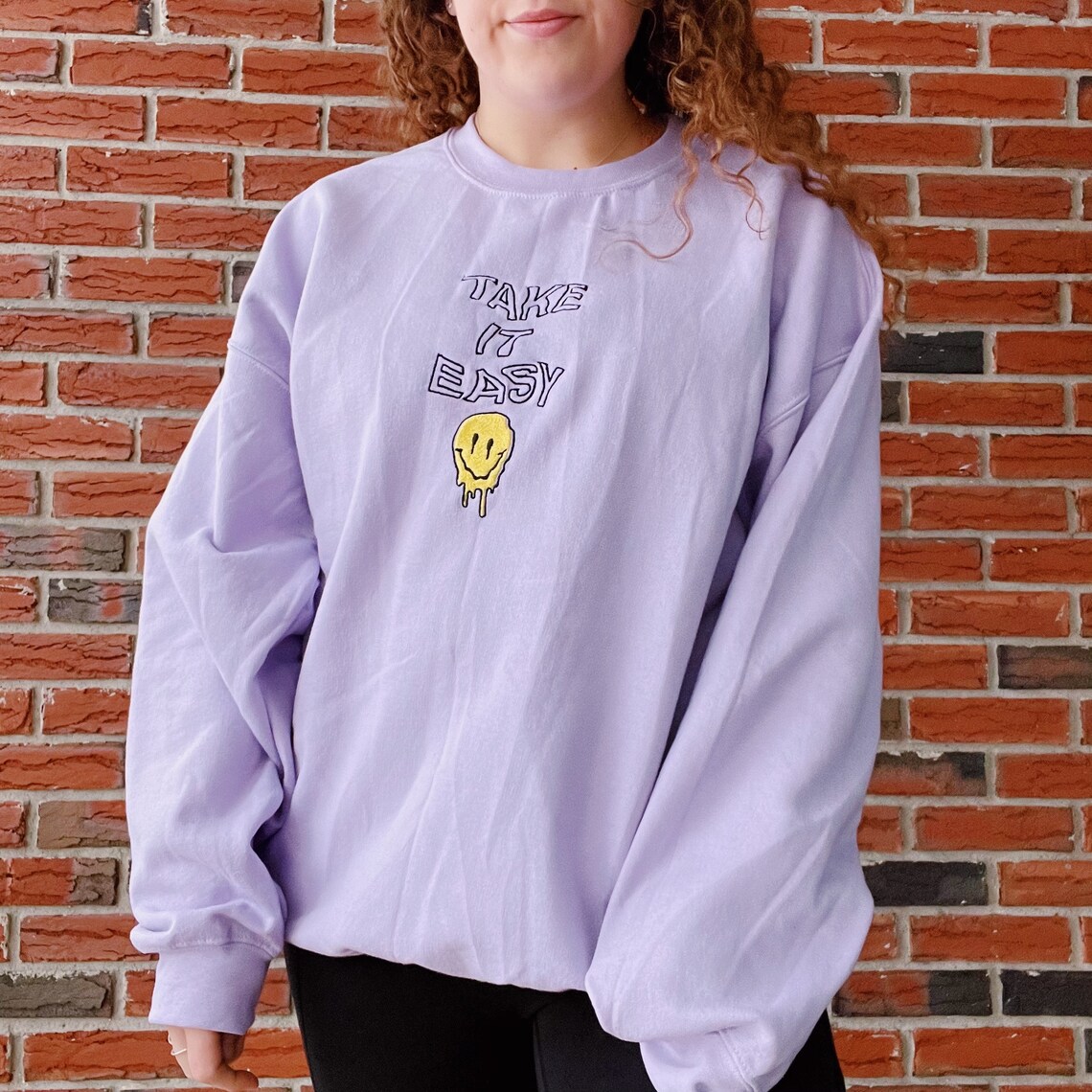 simple crewneck sweatshirt