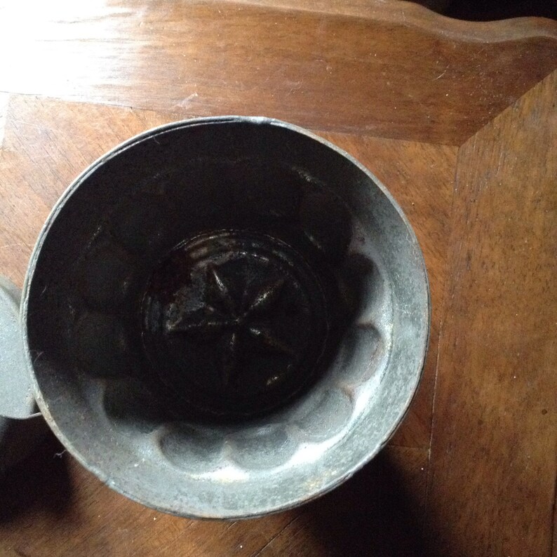 An antique vintage French ice cream jelly mould.