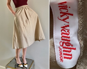 Vintage 70s Vicky Vaughn Skirt | USA made Khaki Jaquard Secretary skirt