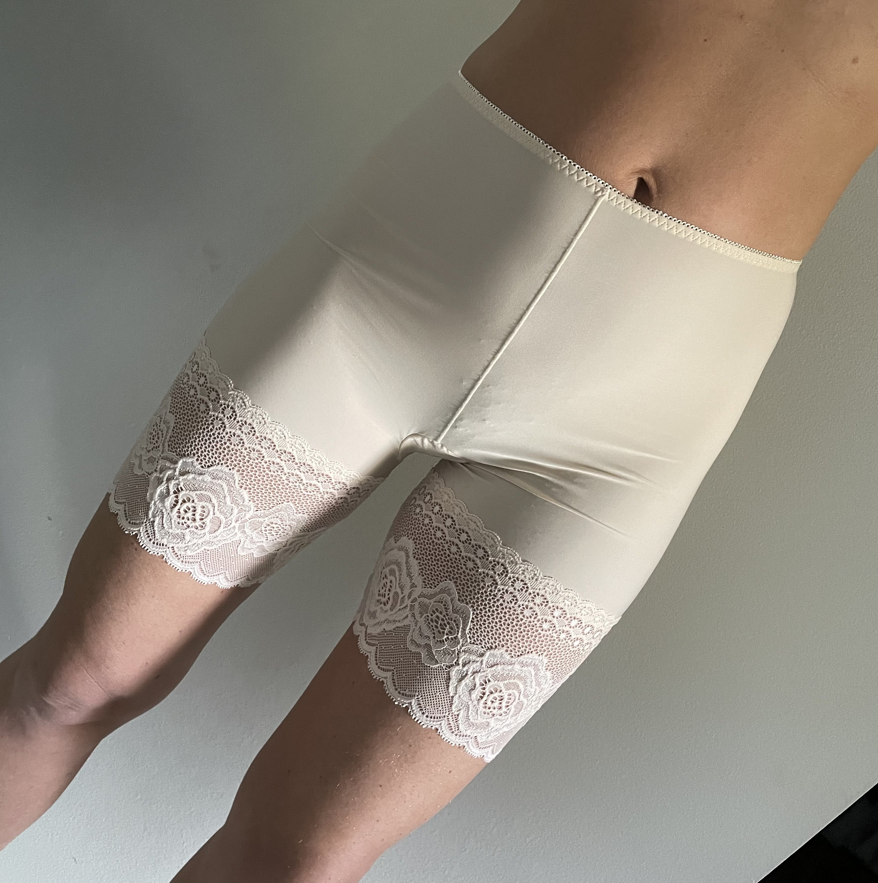 M Moda, 20 Den M, P 2, B, Iris & L Wd M Sn C P S Envío al mundo