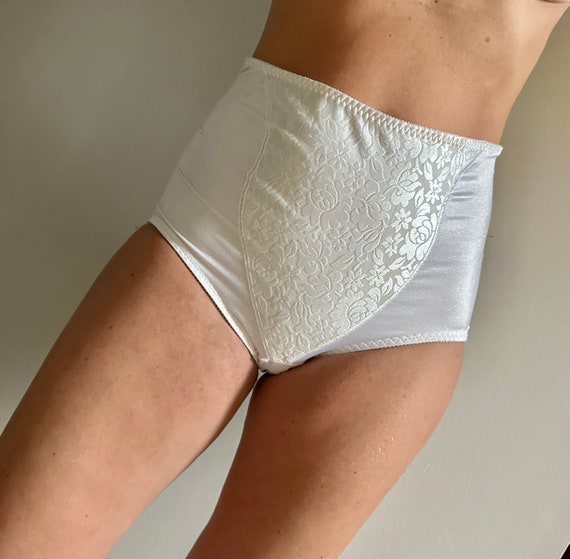 Vintage High Waist Panties Sheer Nylon Lace Panties 70s High Cut Brief Vintage  Underwear Size Medium Vintage Clothing Women -  Canada