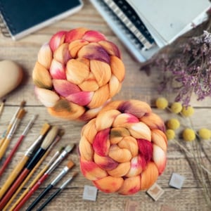 ORANGE, Hand Dyed Wool Top Roving, more fibre variants to choose: merinos, silk or mohair blend, corriedale
