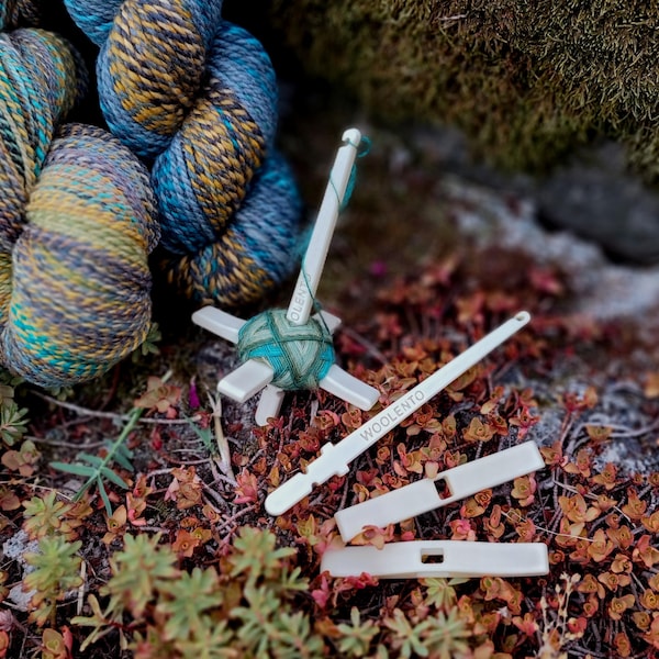Lightweight Mini Turkish Drop Spindle | Eco-Friendly & 3D Printed