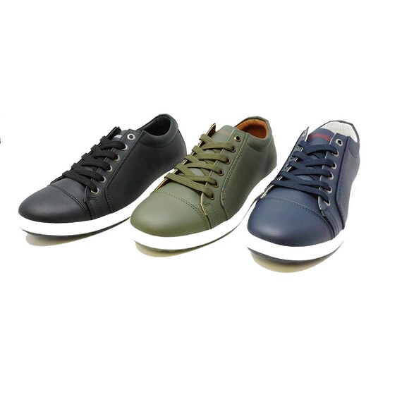 casual fashion sneakers