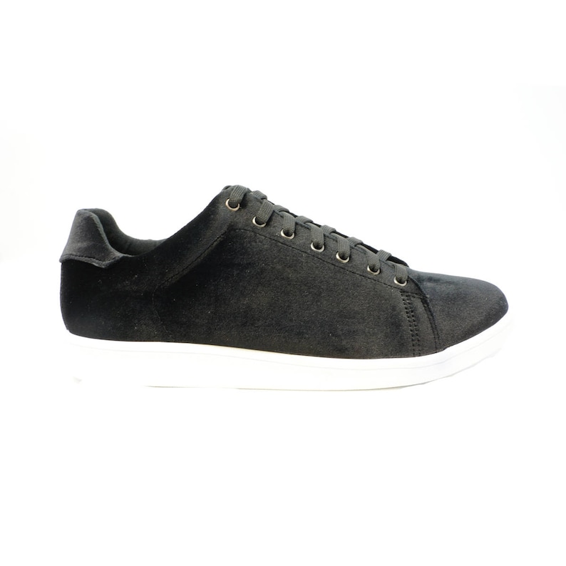 Futoli Artisan Unique Fashion Sneakers Trendy Suede