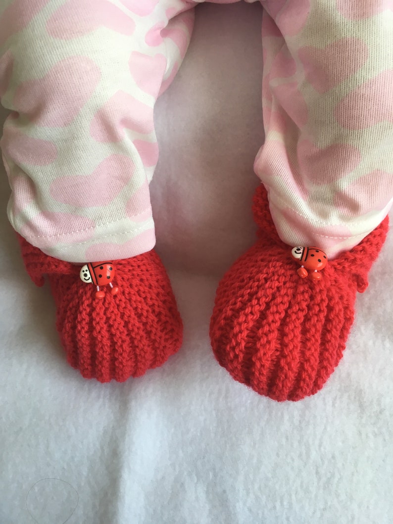 Set layette beanie slippers ladybug shoes 3-6 months ON COMMANDE
