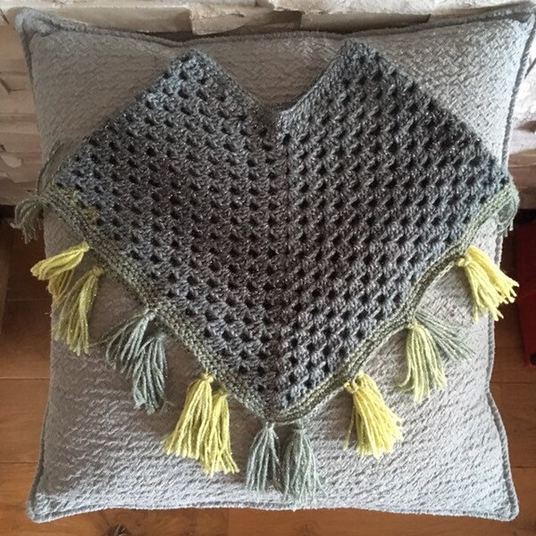 Poncho bébé gris vert 9/12 mois