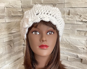 Béret blanc crochet