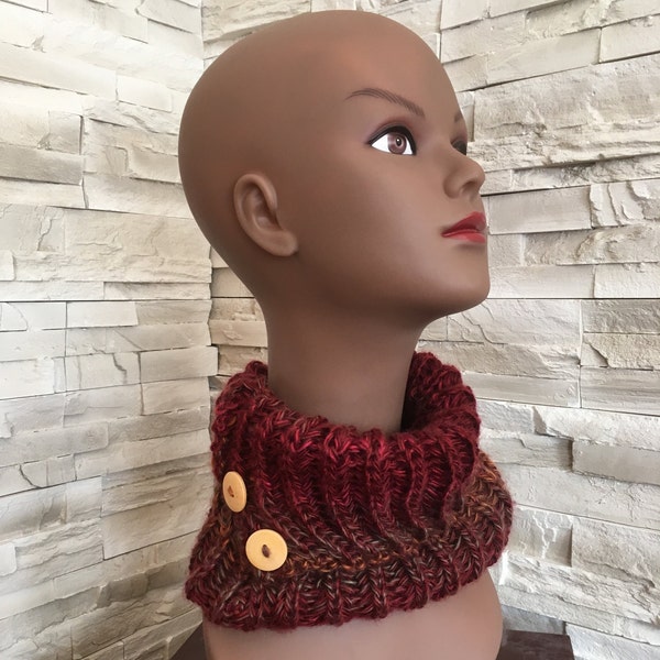 Col Snood faux boutonnage rouge