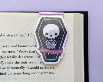 Reading Skeleton in a Coffin "Bury me with my TBR" Magnetic Bookmark - Book Lovers | TBR Pile | Bookish Gifts | Pastel Goth | Book Lover