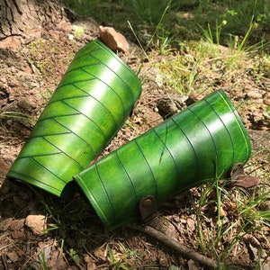 Green Elven Leather Bracers