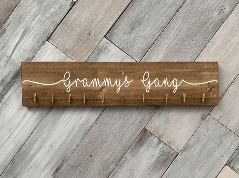 personalized wood photo hanging clip sign comes with twine attached and 10 detached movable wood pins, and detached hanging hardware