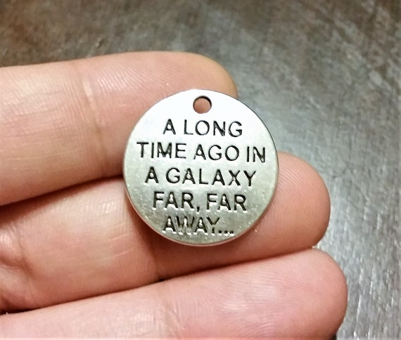 5 x Tibetan Silver LIVE LONG AND PROSPER STAR TREK 20mm Charms Pendants Beads