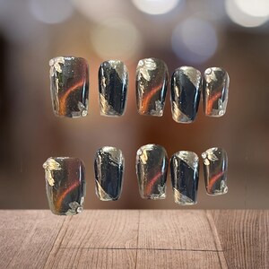 Size M nails Cat eye Collection