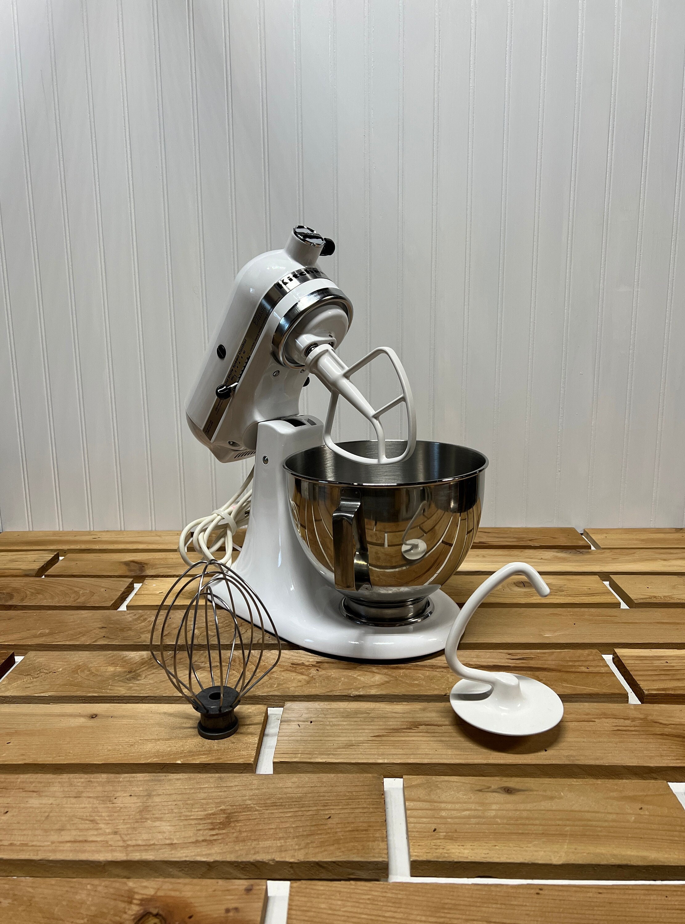 Restored Vintage White Classic 1990s Kitchenaid 4.5 Quart K45SSWH