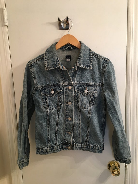 vintage gap denim jacket