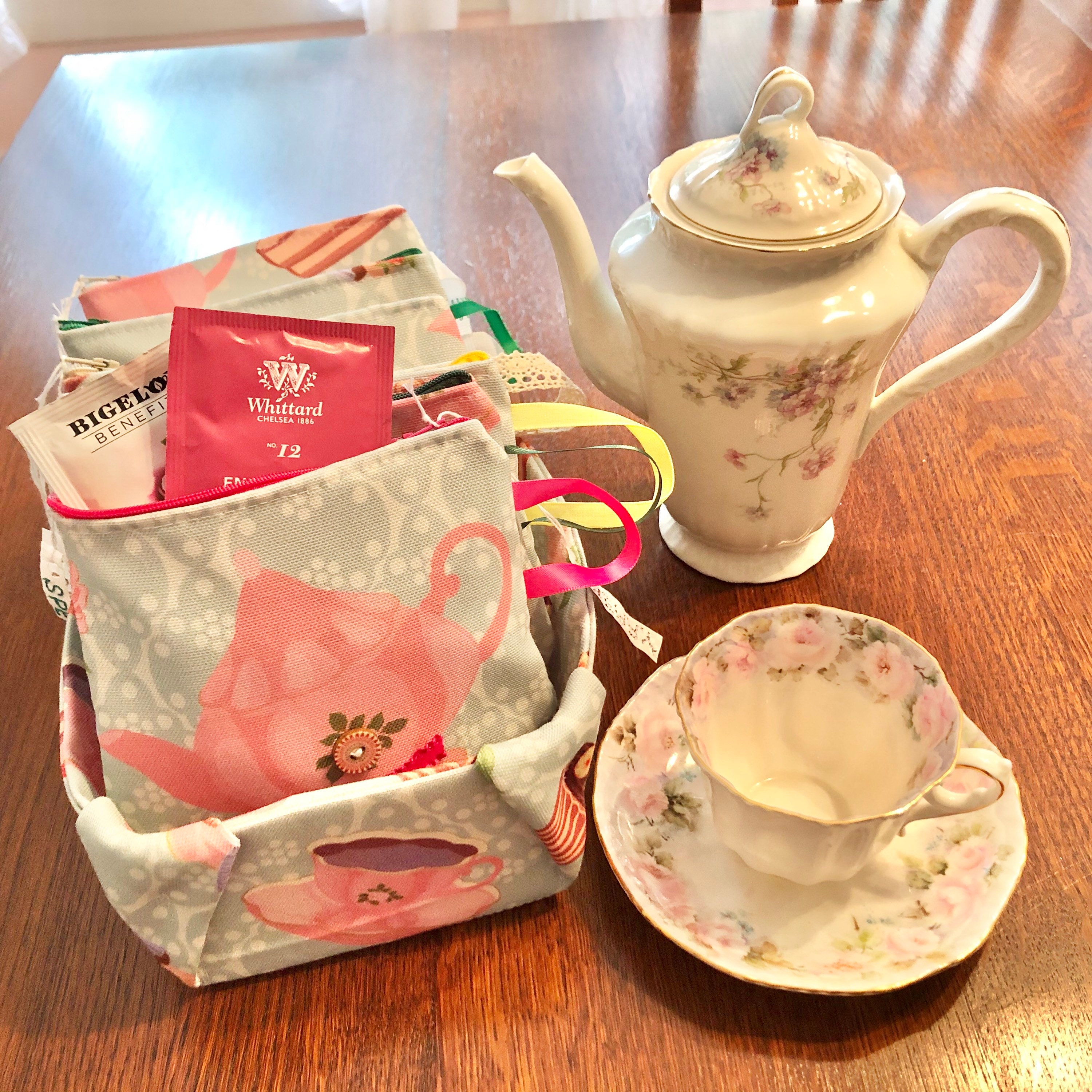 Tea caddy connoisseurs these tea sets are for you. 6 teacup Etsy