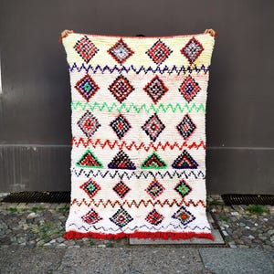 Berber carpet , traditional moroccan rug, kid&#39;s room carpet , washable carpet, cotton rug with colours, handwoven carpet, vegan carpet