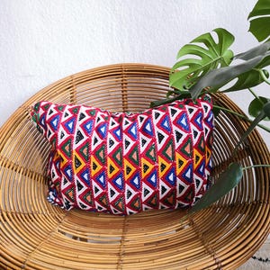 Handgemachter bunter marokkanischer Berber Kissenbezug 50 x 30 cm, handgewebtes Kissen, Upcycled Sustainable, buntes Zuhause, Kissen Kissen, Deko