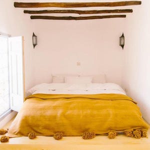 Handwoven Berber  Pompom Blanket, 100% Cotton yellow Throw,  Large Boho Bedspread 280x180 cm, berber plaid
